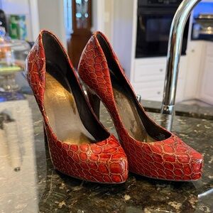 Jessica Simpson Red Crocodile Pattern Heels